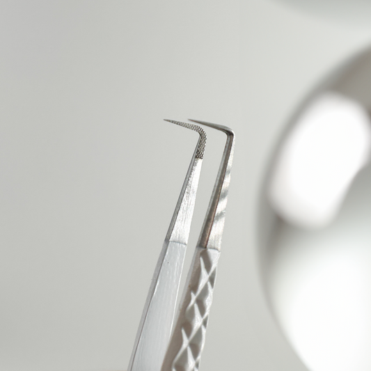 Galactic Grip | Volume Tweezer