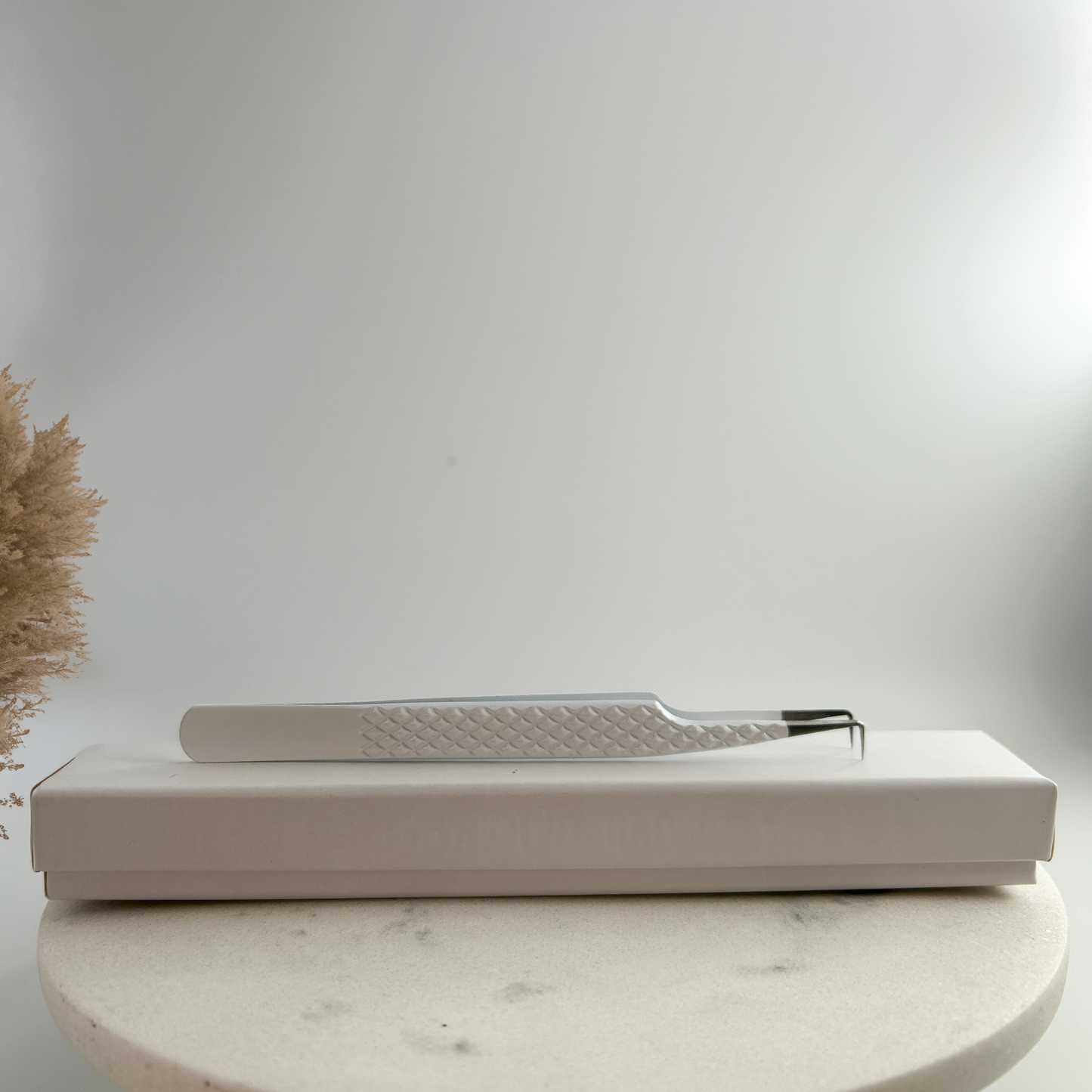 Galactic Grip | Volume Tweezer